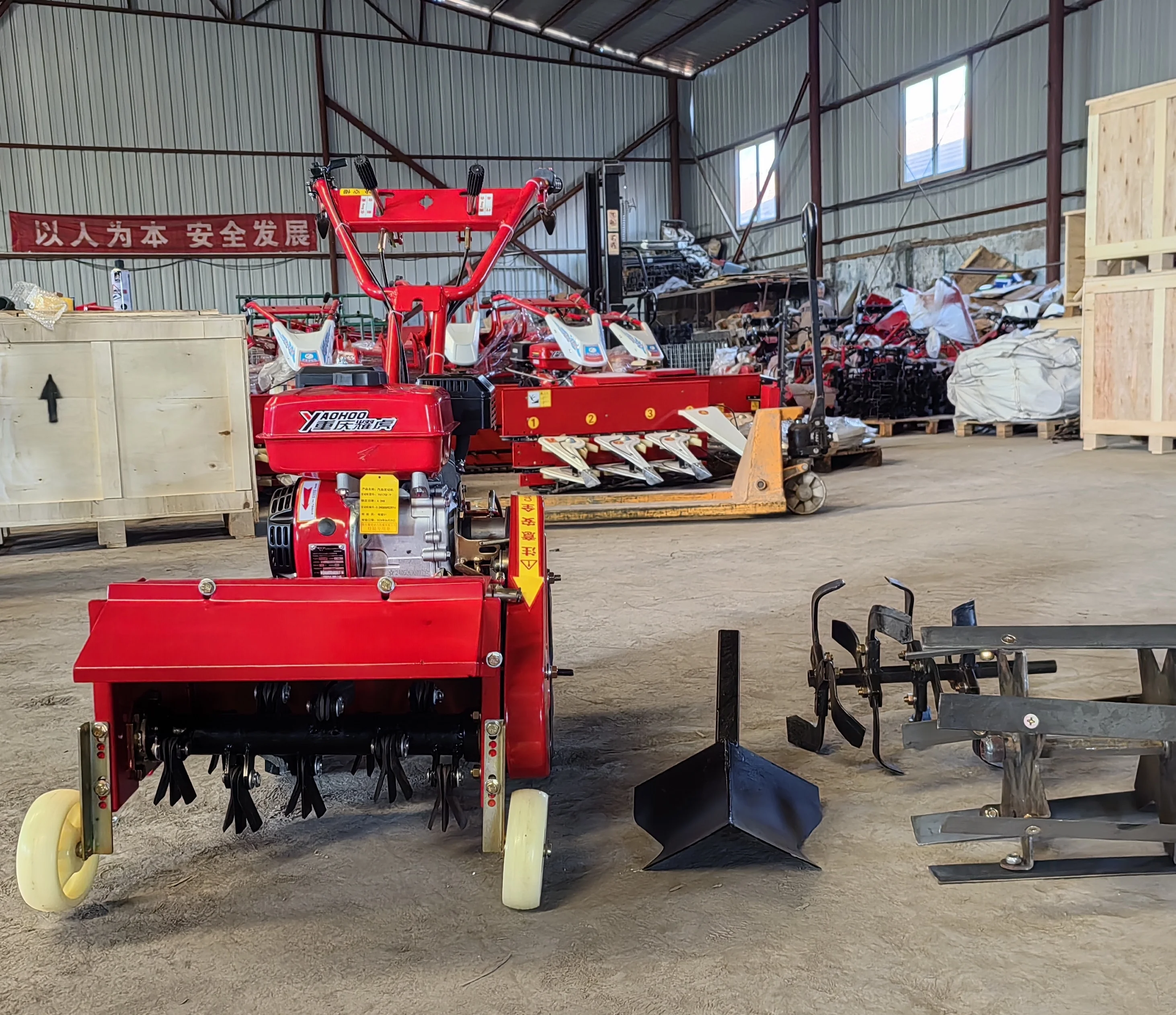 Agriculture Self-propelled Lawn Mower 7HP/170F Gasoline 4WD Power Mini Weeder Grass Chopper Cutter Blade Field Weeding Machine