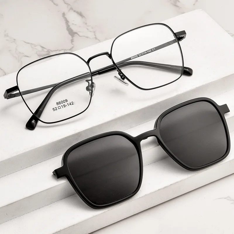 FIRADA Fashion Comfortable Magnet Eyeglasses Ultra Light Vintage Eyewear Optical Prescription Glasses Frame For Men Women 86009