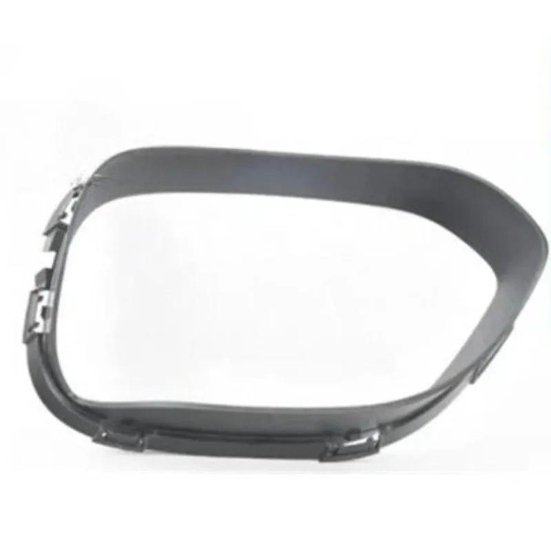 

Rear Bumper Exhaust Pipe Decorative Frame Tailpipe Bright Circle Decorative Cover for Porsche Cayenne 2007-2017