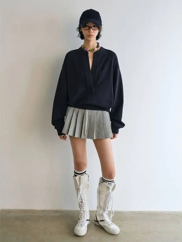 เสื้อสเวตเตอร์คอวีทรงหลวม รุ่น Modern Simple V-Ne รุ่น Hello September V9088 แขนยาว ผ้าคอตตอนผสม สี