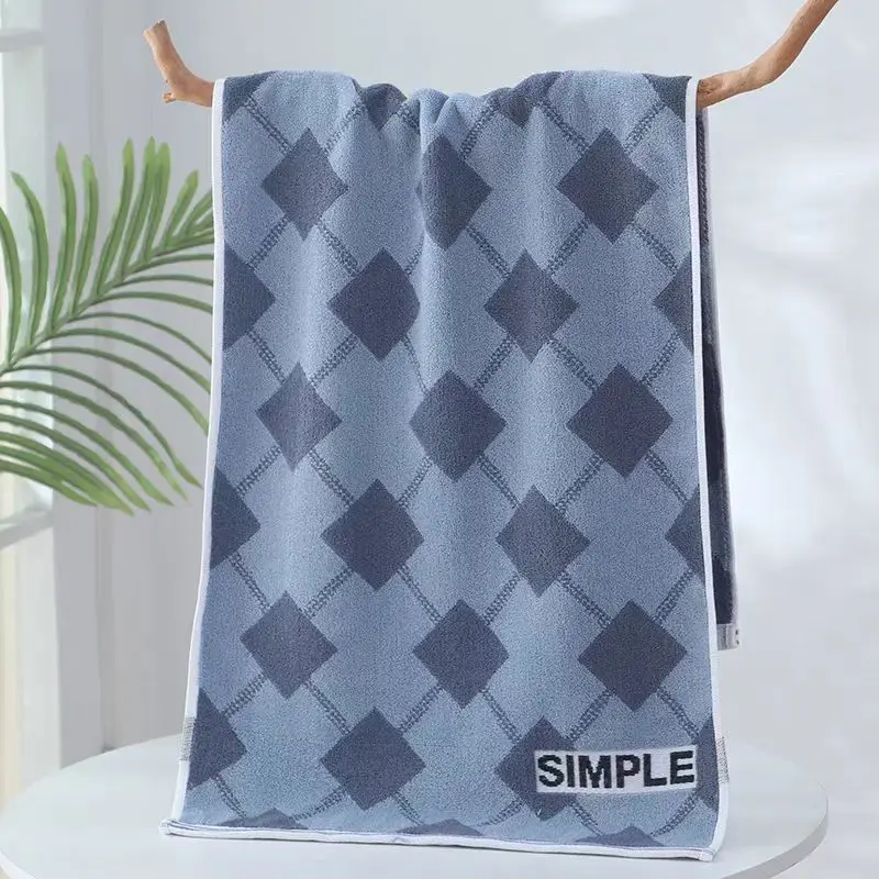 Long and wide bath towel with added features for enhanced absorption, suitable for exercise and household use. Made of pure cott
