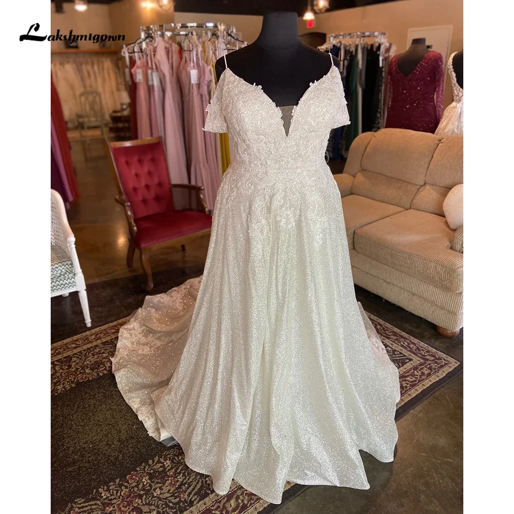 

Shiny Boho V Neck Spaghetti Straps Sexy Open Back Button Lace Top A Line Wedding Dress For Women Bridal Gowns Sweep Vestido Robe