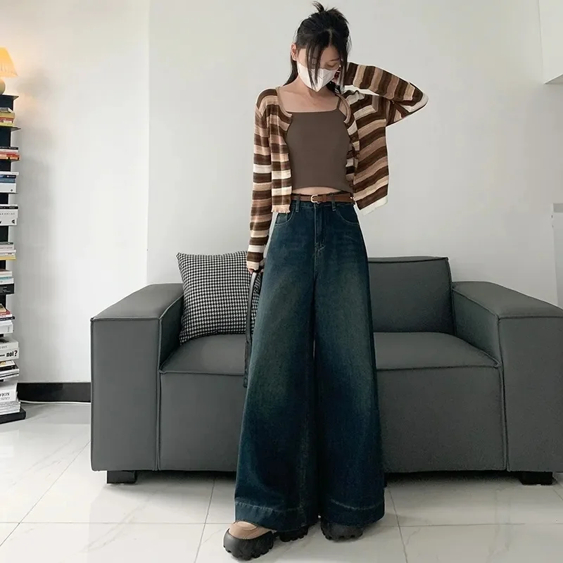 ربيع الخريف المرأة جينز واسع الساق 2025 الراقية الإناث بلون البوق السراويل الكورية سيدة الموضة عالية الخصر كاوبوي بنطلون