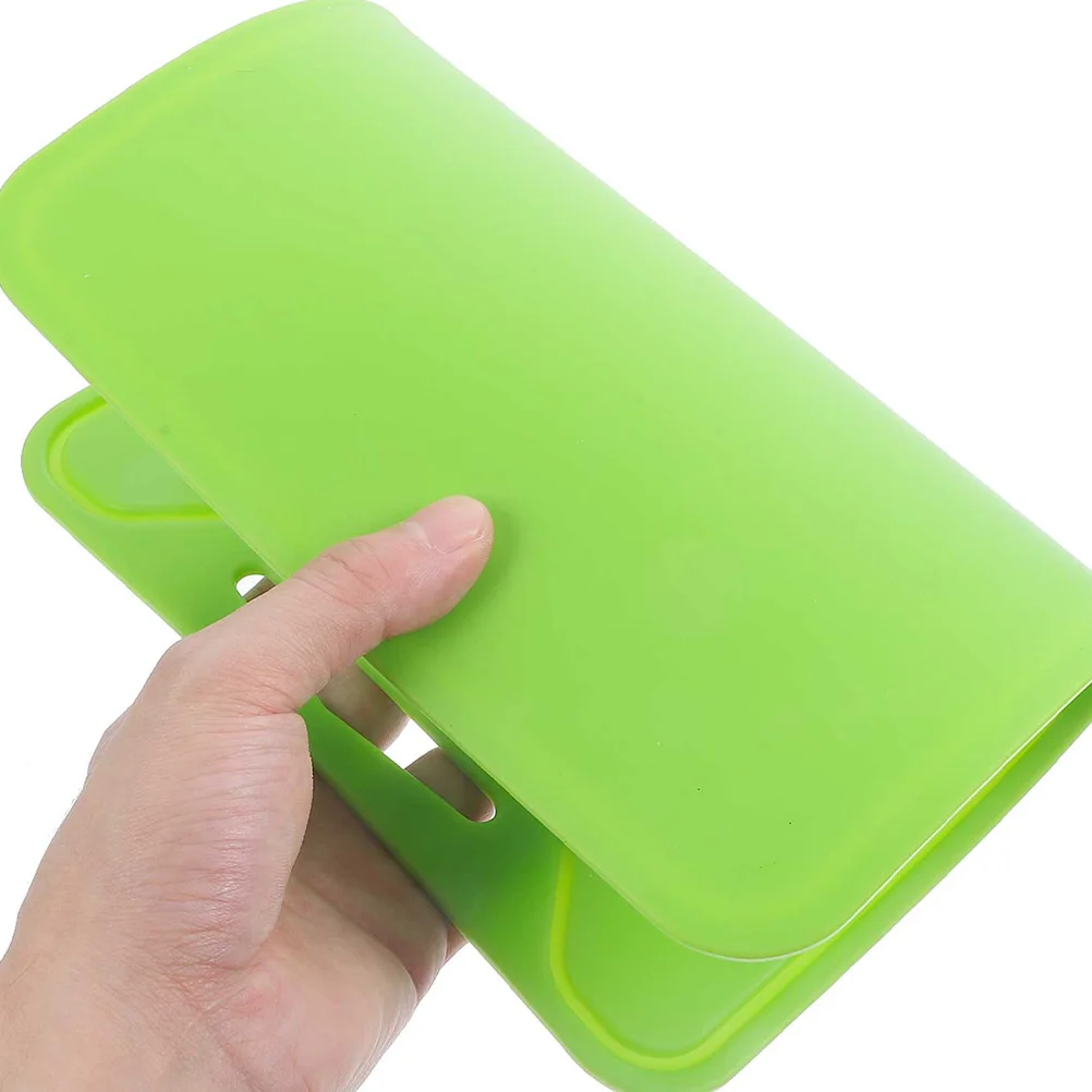 

2Pcs Silicone Folding Cutting Board Portable Kitchen Chopping Board Non-Slip Practical Household Food Cutting Mat