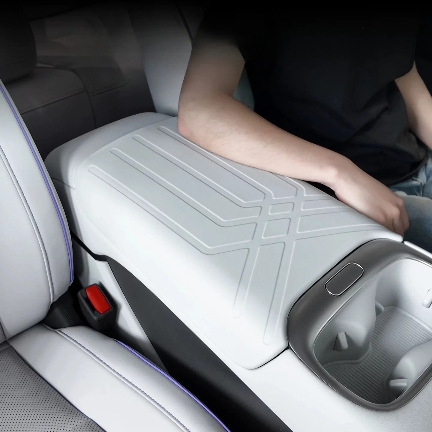Silicone Center Console Armrest Cover For 2026 XPENG L03 Box Protective Sleeve Car Interior Anti‑Wear Protection Accessories