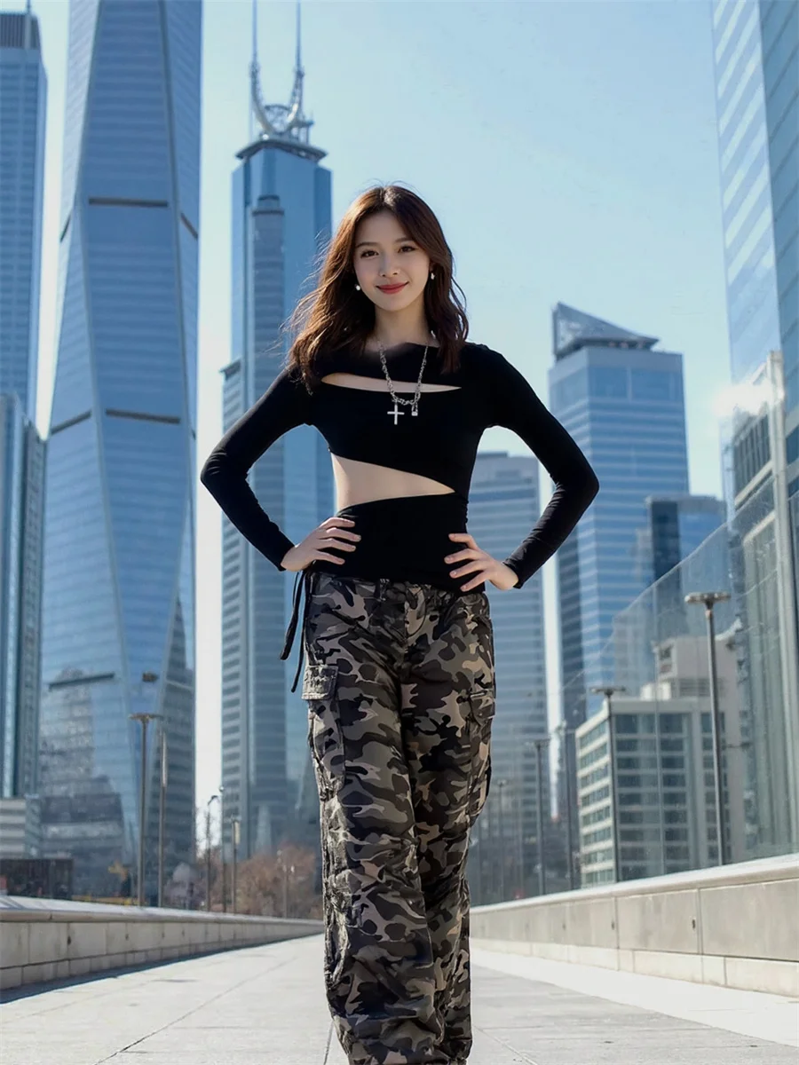 Camouflagebroek Dames Cargobroek Visnetpaneel Dames Doorschijnend detail Fashion Statement Edgy Rock Punk Gothic