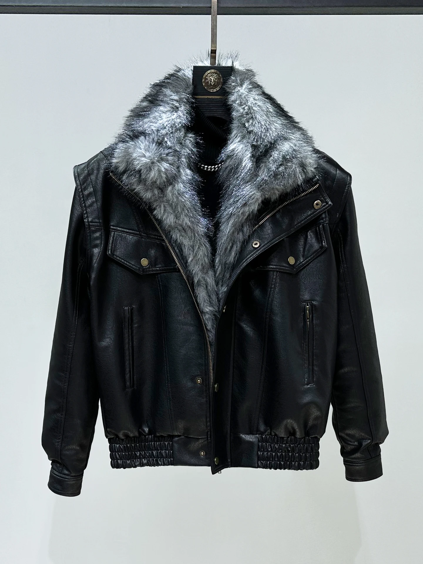 

Мужская кожаная куртка свободного кроя с меховым воротником, осенне-зимняя, молодежная, повседневная, теплая, на флисовой подкладке, на молнии