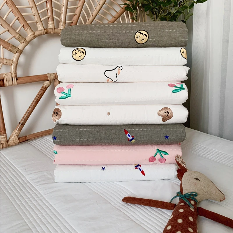 Korean Quilted Cotton Baby Bed Sheet Cherry Embroidery Baby Cot Crib Sheets Bed Linen for Baby Bed Mattress Cover Baby Bedding