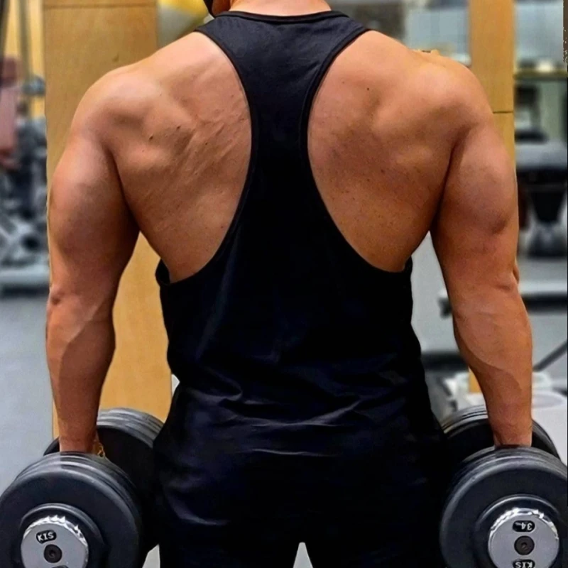 سترة رياضية للرجال لكمال الأجسام - بدون أكمام على شكل حرف I من الخلف، قميص داخلي للتدريب على اللياقة البدنية من القطن قابل للتنفس