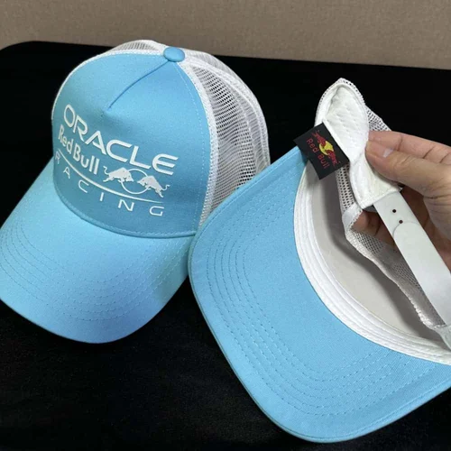 Imagen 2 del producto 2025 Red Bull Sports Hat Sombrero para el sol de malla transpirable al aire libre para hombres y mujeres Red Bull Racing Co Gorra de béisbol de marca Gorra de camionero