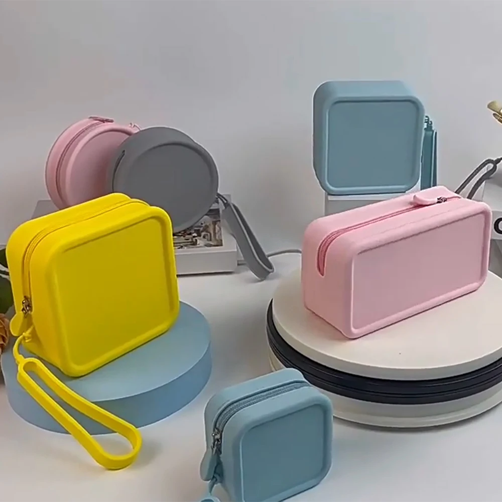 

Round Silicone Storage Bag Portable Cosmetics Toiletries Bag Waterproof Zipper Earphone Holder Wallet Macaron Color Coin Purse