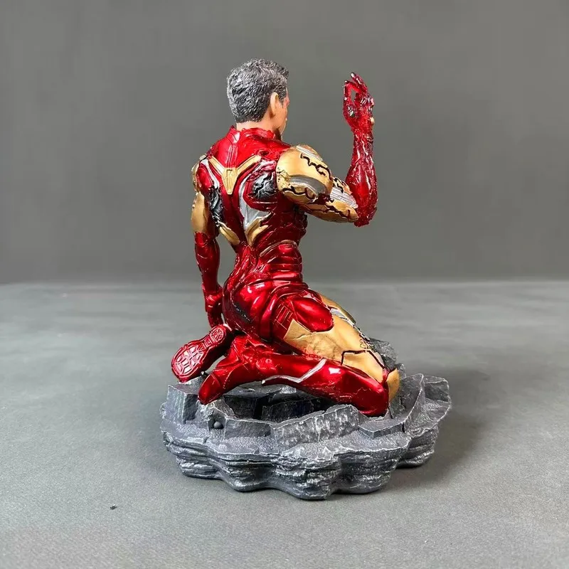 Marvel Avengers High-Quality GK Action Figure Iron Man MK85 Battle-Damaged Kneeling Snap Finger Statue Display Toy Collectible