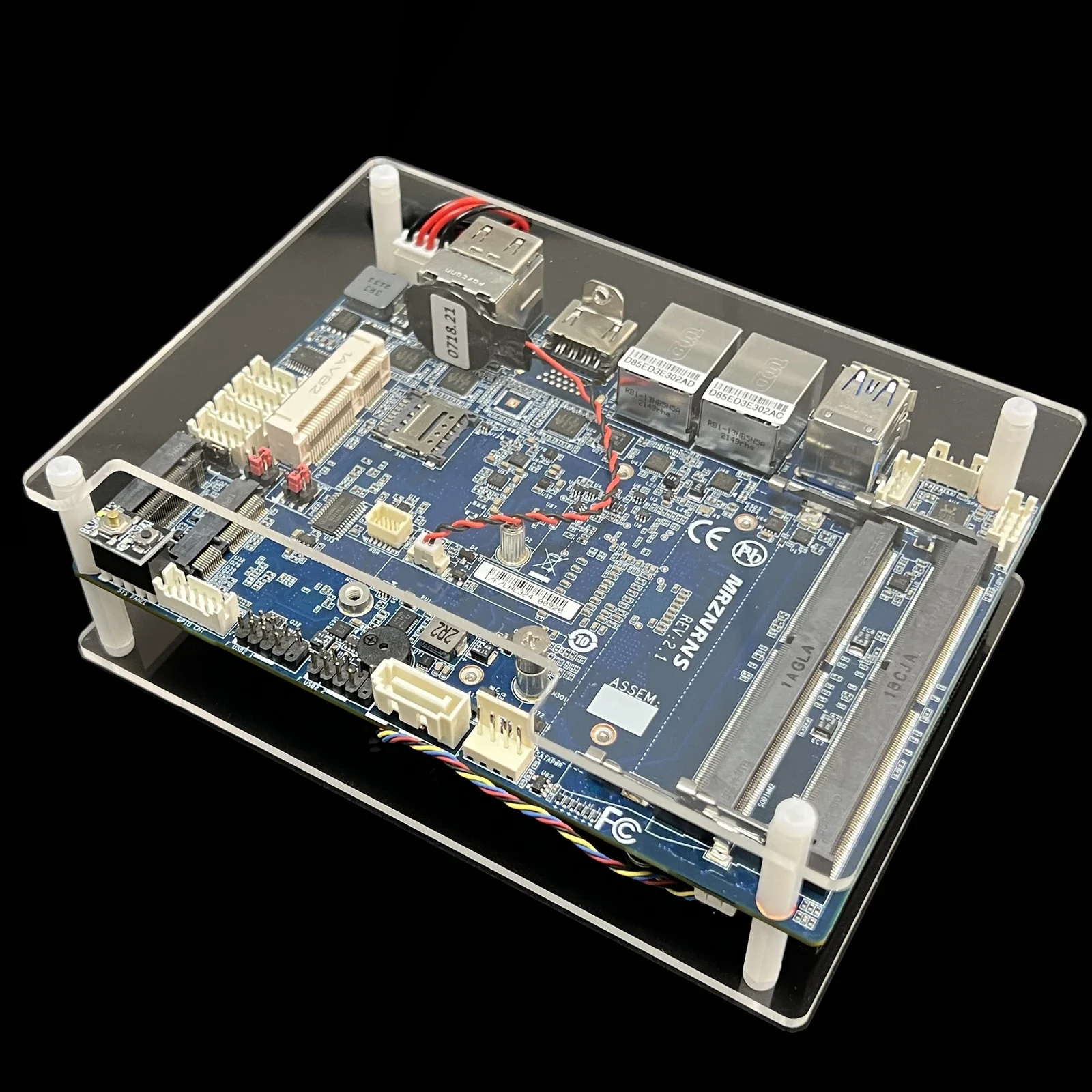 

Motherboard for GIGABYTE BSRE Mini PC with AMD Ryzen Embedded R1505G/V1605B Dual LAN Soft Router Industrial Control Computer DIY