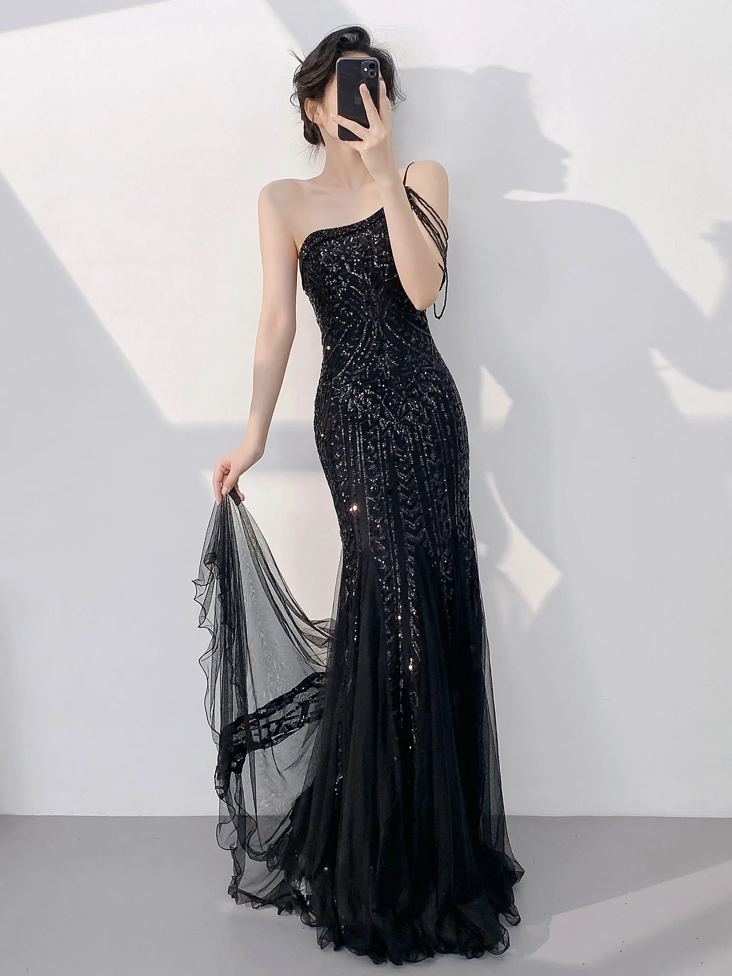 

Ele Bla-oulder Fi-Tail Evening Gown for Women High-End Feelings Par Host New Year's Ball Long Dr
