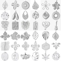 7Pcs/Lot Mix Styles Personality Flower Ginkgo Maple Leaves Charms Jewelry DIY Hip Hop Musical Guitar Pendant Necklaces Making