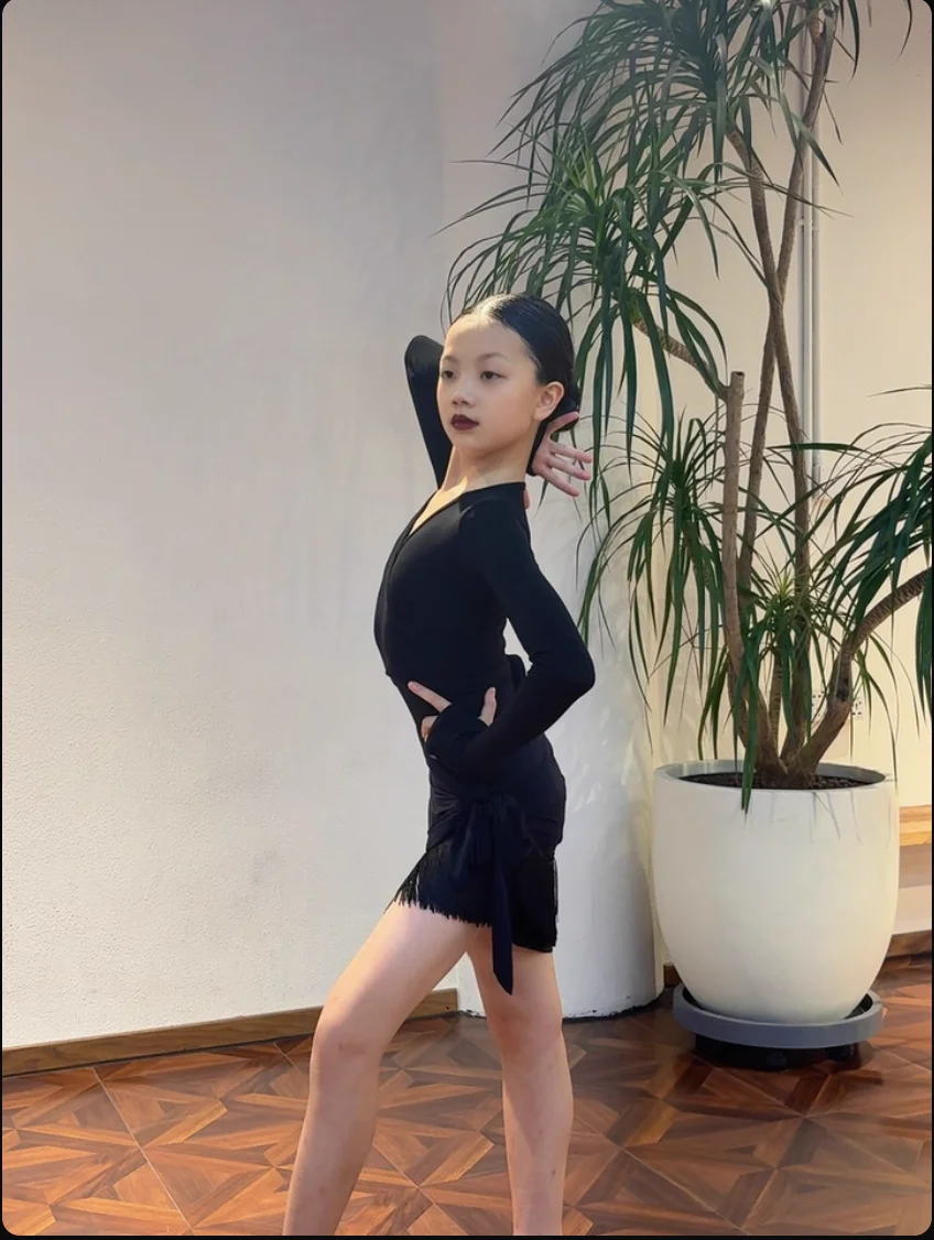 Kind Latin Dance Kleid Kostüm für Mädchen Aushöhlen Tops Fransen Rock Anzug Samba Rumba Praxis Leistung Dancewear Kleidung
