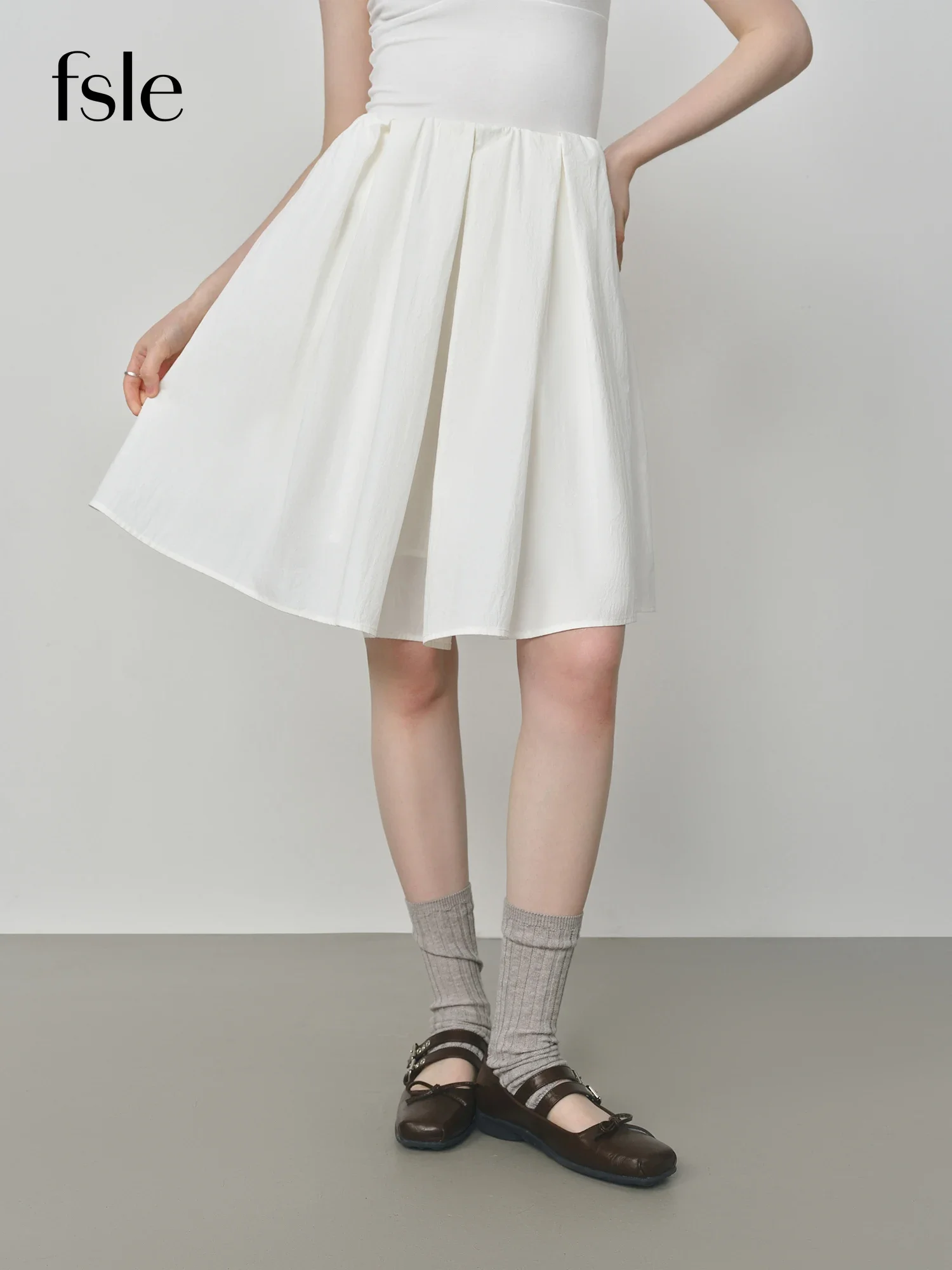 

​FSLE Autumn 2025 New Solid Color A-Line Skirt - Relaxed Fit Pleated Midi Versatile Flared Women Casual Bottom​ Skirts