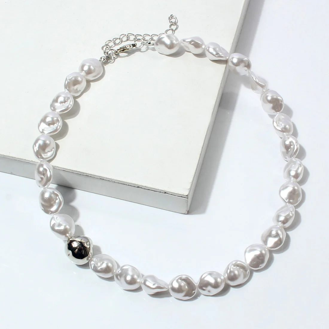 DIY accessories ins fashion simple trend special-shaped pearl necklace, personalized European and American creative retro neckla