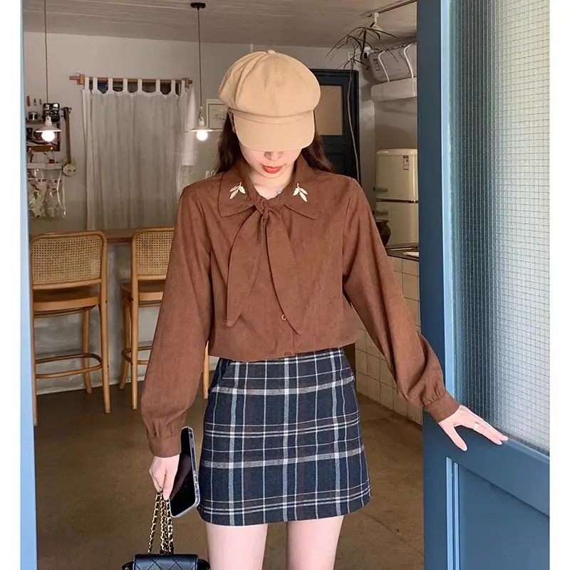 

Elegant Embroidered Knot Shirt Women's Loose Fit Long Sleeve Flocking Design College Style Autumn New Arrival