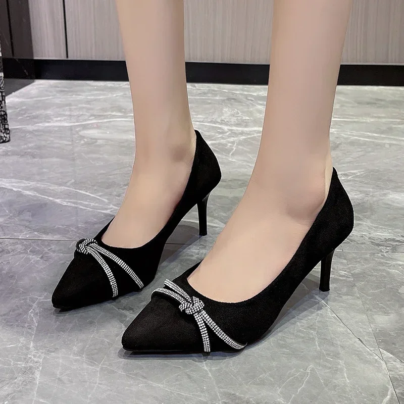 

2024 New Style Women's High Heels Fashion Rhinestone Design Summer Stilettos Casual Versatile Pointed Party Dress Women's Shoes