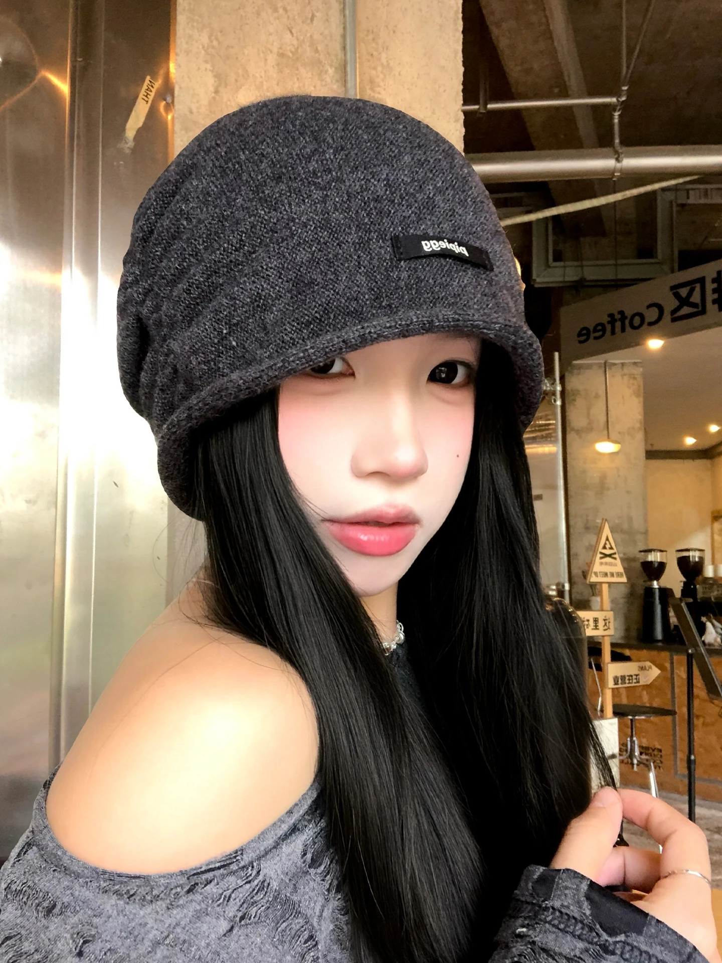 Gorro Feminino de Tricô Simple - Beanie Cuffed Knit avaliação e preço