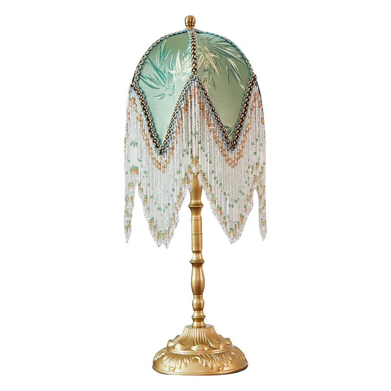 

American retro bedroom fringed table lamp light luxury living room study bedside atmosphere lamp