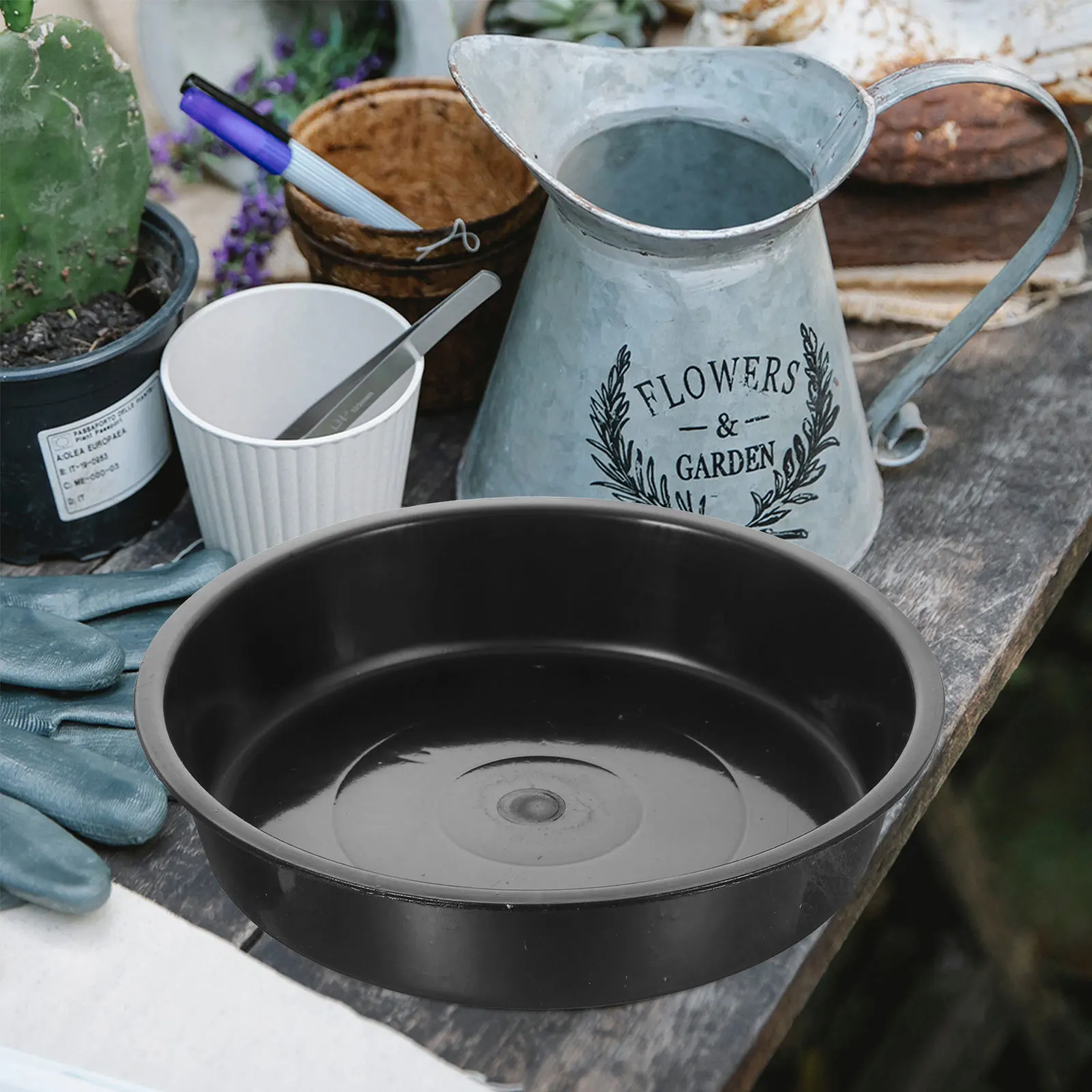 

25Pcs Premium Plastic Flower Pot Trays Non-Fade Impact-Resistant Garden Supplies for Indoor Outdoor Use Flowerpot Bases