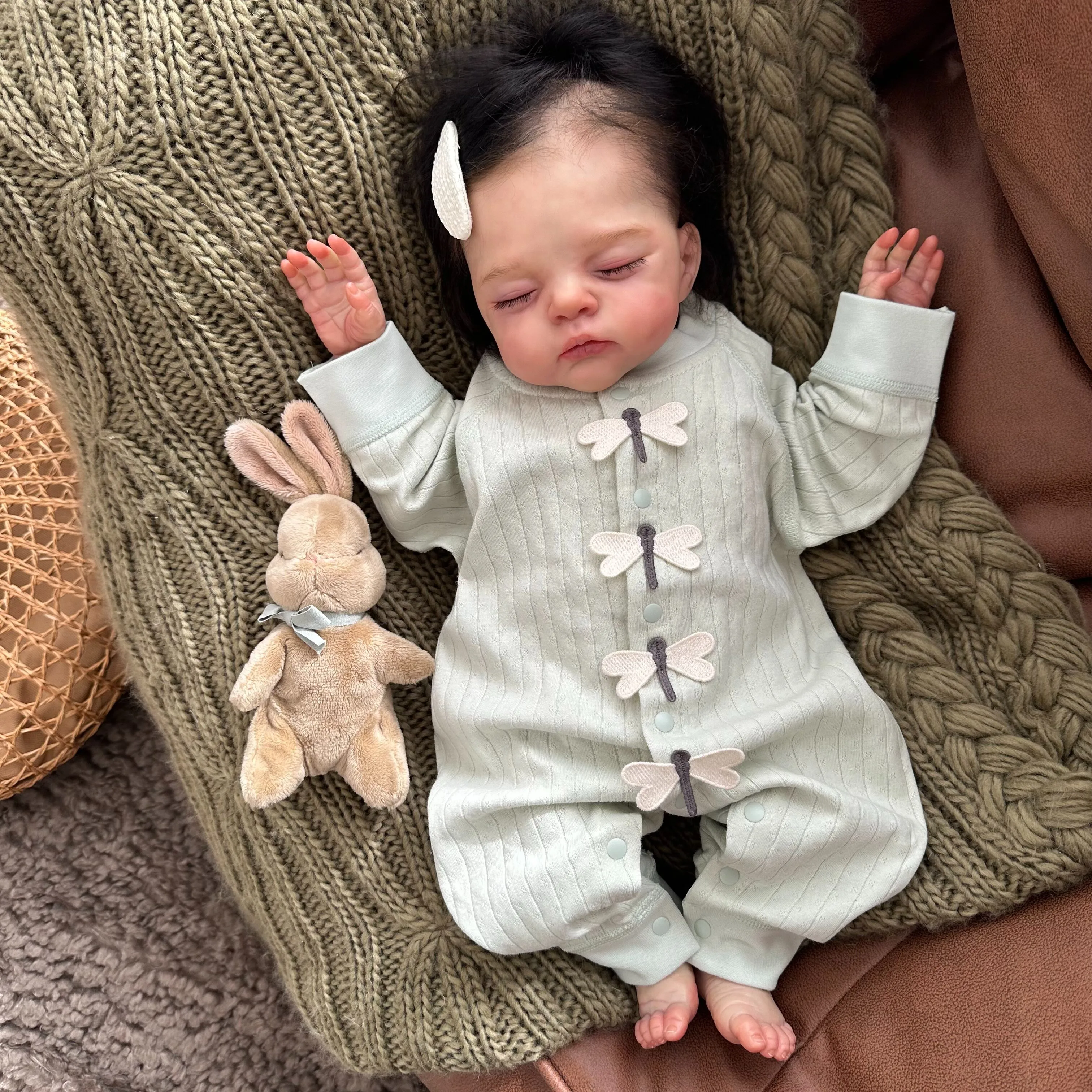 Newborn Baby Clothes for Spring and Autumn, Trendy Outdoor Wear, Early Spring Romper for Small Infants, Super Cute and Adorable Girl Baby Jumpsuit