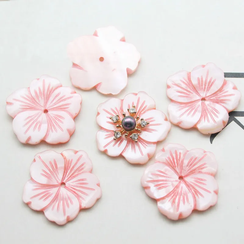5pcs / pack Natural Shell Flower Beads Dyed Five Petals Bauhinia Beads Jewelry Making DIY Earrings Hairpin Jewelry Accessories