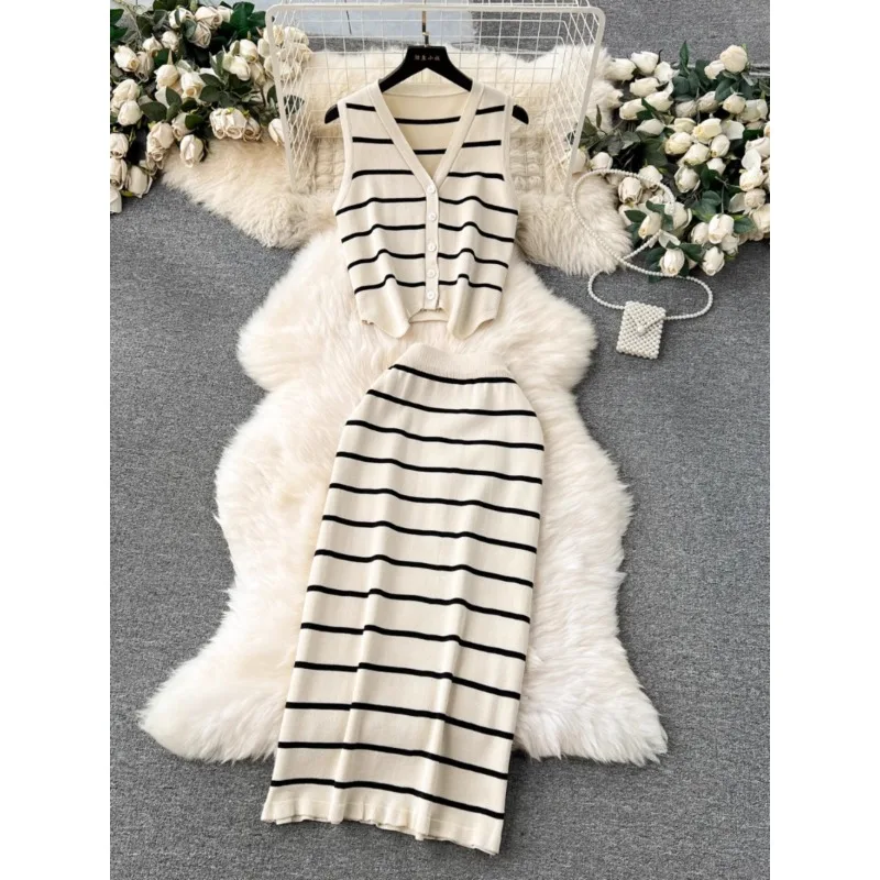 

Elegant Retro Striped Lazy Style Skirts Suit Women Knitted Button Vest Tops with High Waist Skirt Fashion Two-Piece Skirts