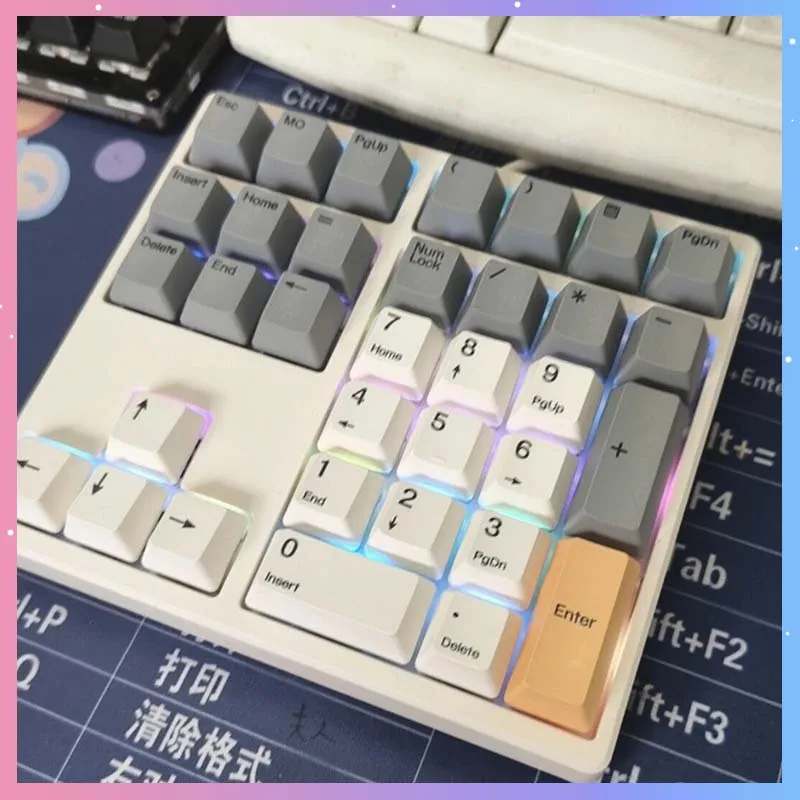 

Magic-Force MF34 Mechanical Numeric Keypad Wired RGB QMK/VIA External Notebook Finance Accounting Cashier 34 keys Keyboard Gift