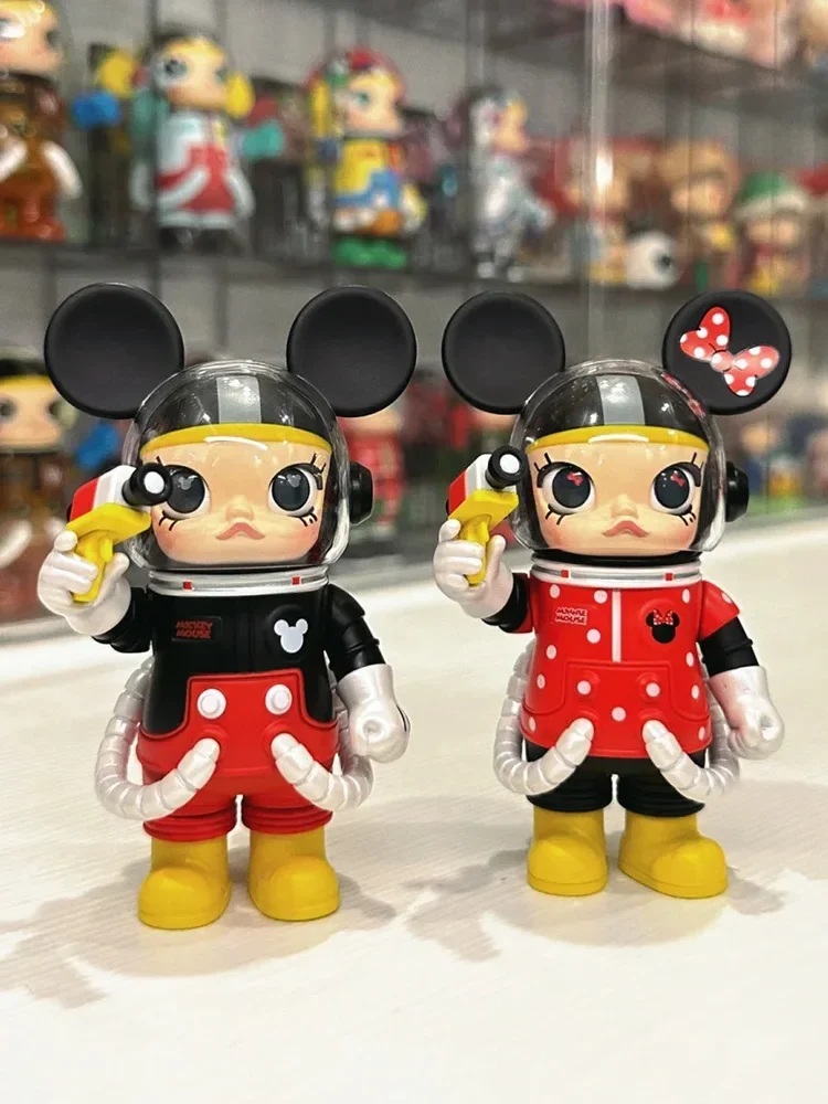 Mickey Minnie 100% 400% Space Molly X Disney Figure Mega Molly Anime Action Statue Kawaii Model Desktop Decoration Collect Gift