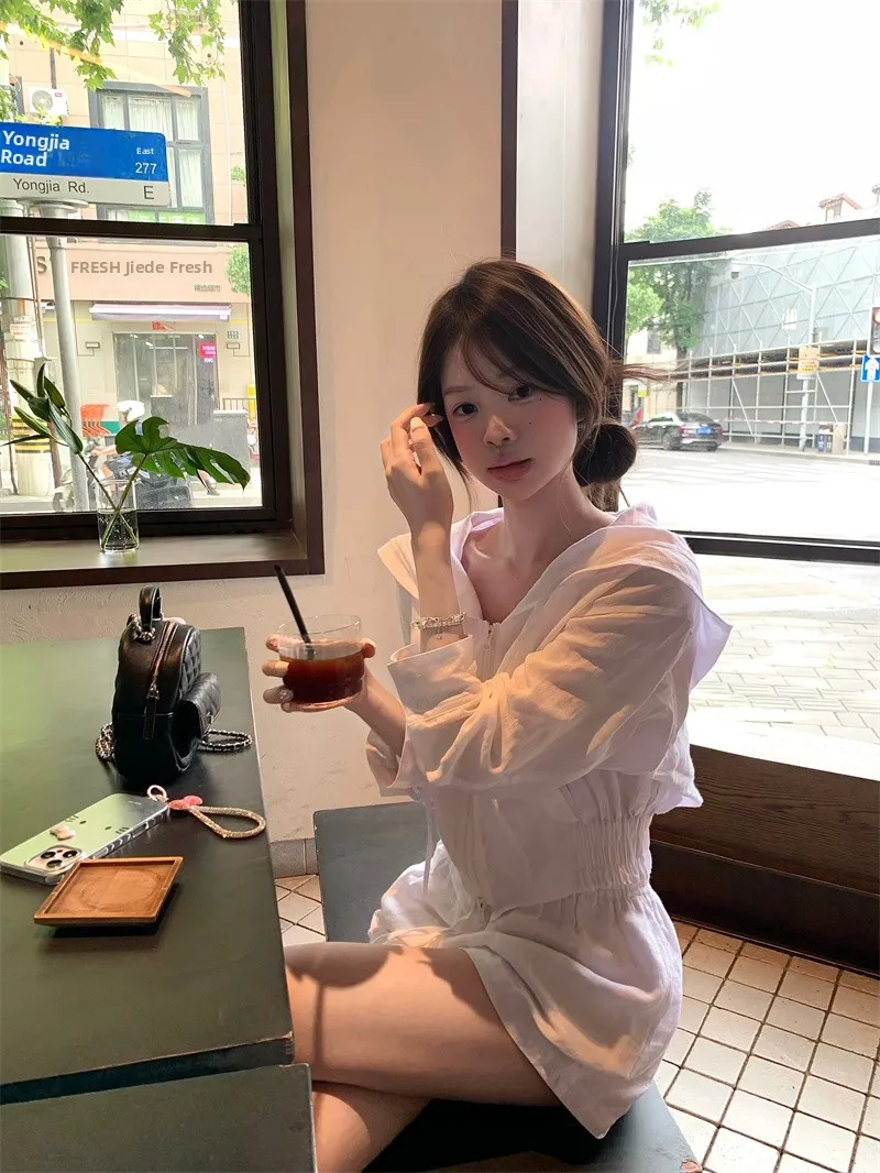 

Sun Protection Lightweight Long Sleeve Casual Women's Outfit Two-Piece Set High Waist Shorts Zipper Closure Loose Fit