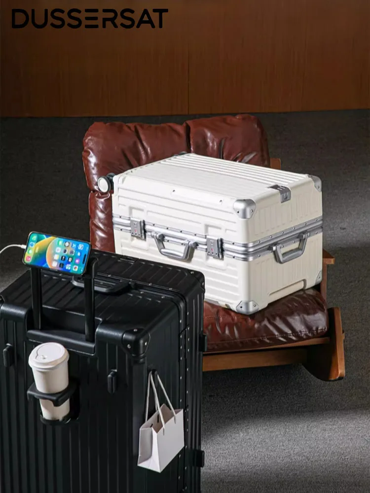 

Hard Shell Carry-On Suitcase Rolling Travel Luggage with Spinner Wheels 20 24 26 28 30 Inch Durable Large Capacity Suitcase