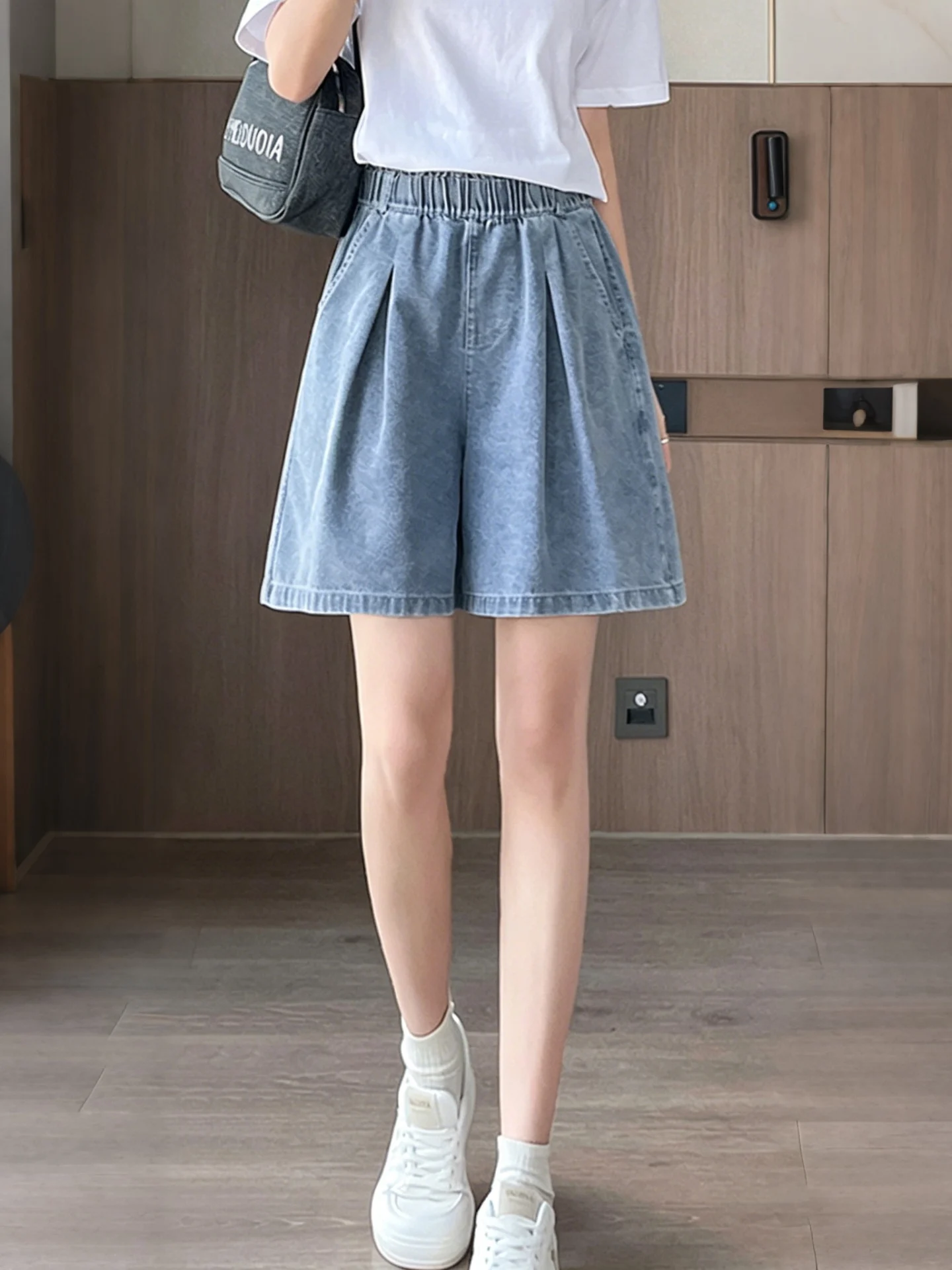 

Retro Washed Blue Lyocell Denim Shorts High Waist Slimming Wide Leg A-Line Hot Pants Summer New Style Women's Fashion Jeans