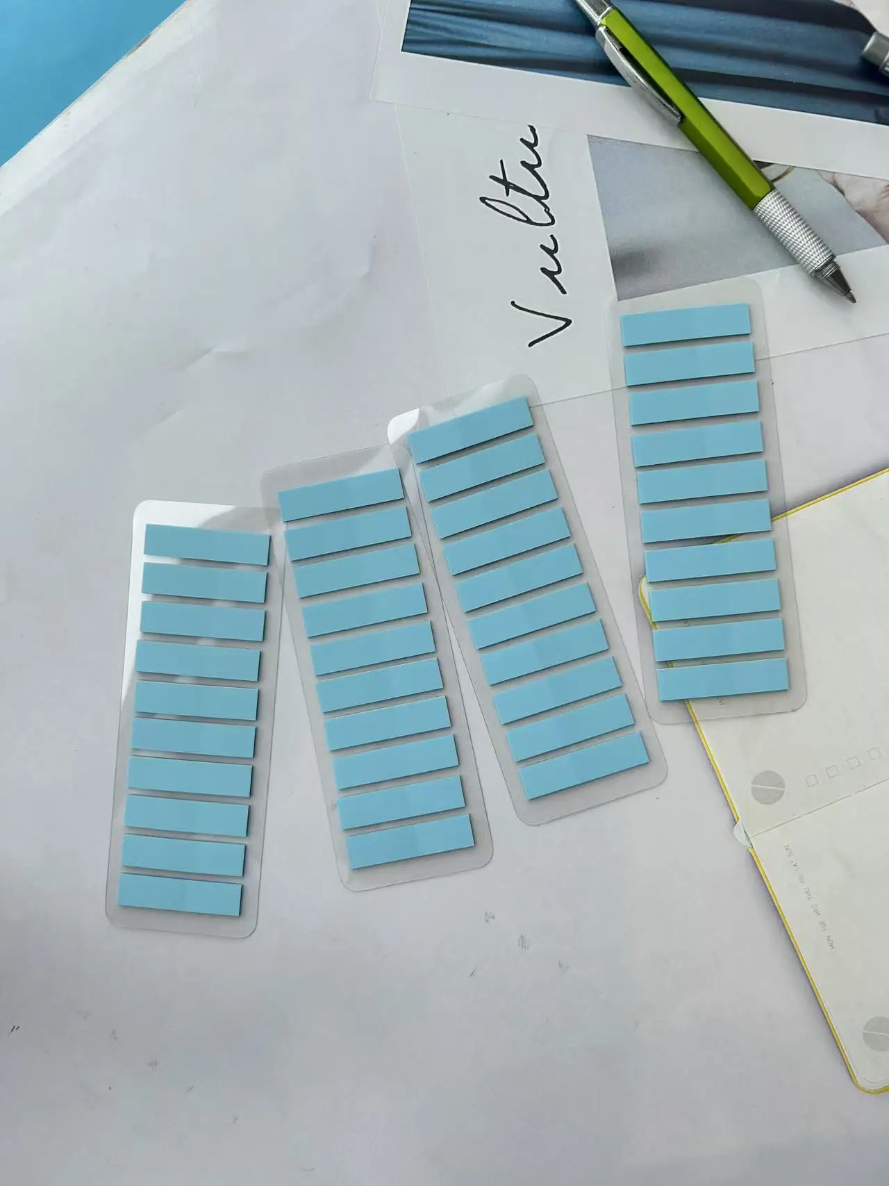 4 Packs 800Pcs Transparent PET Sticky Notes Page Marking Tabs Office File Label Memo Stickers for Classification And Organizat