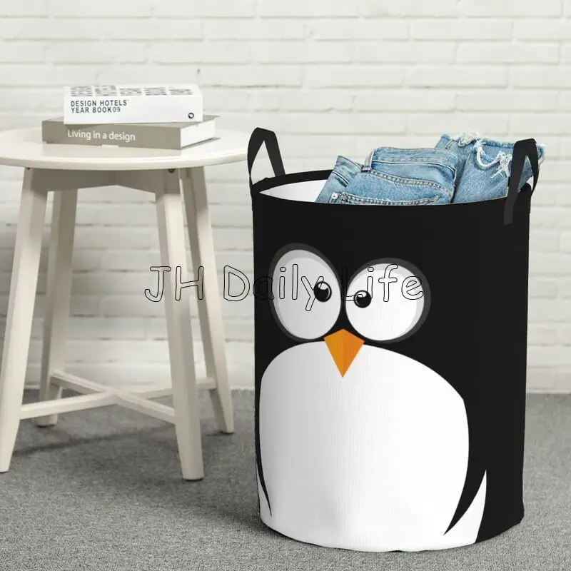 Cute Penguins Round Laundry Hamper Large Storage Basket Toys Clothes Organizer Bin for Home Bathroom Bedroom Dorm Nursery Decor