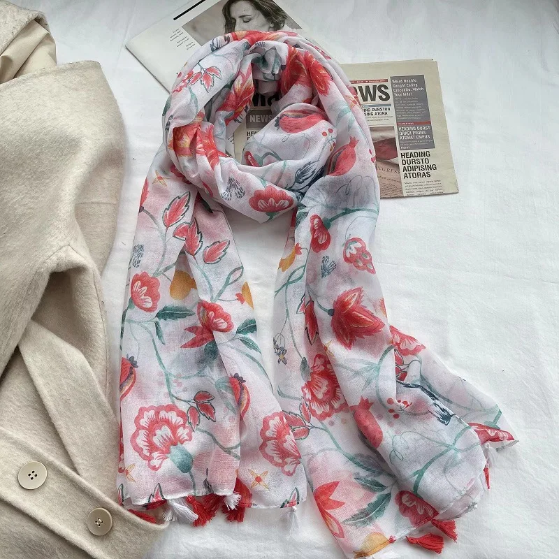 2023 Spain Luxury Fashion Lovely Floral Tassel Viscose Shawl Scarf Lady Print Pashmina Stole Wrap Snood Bufandas Muslim Hijab