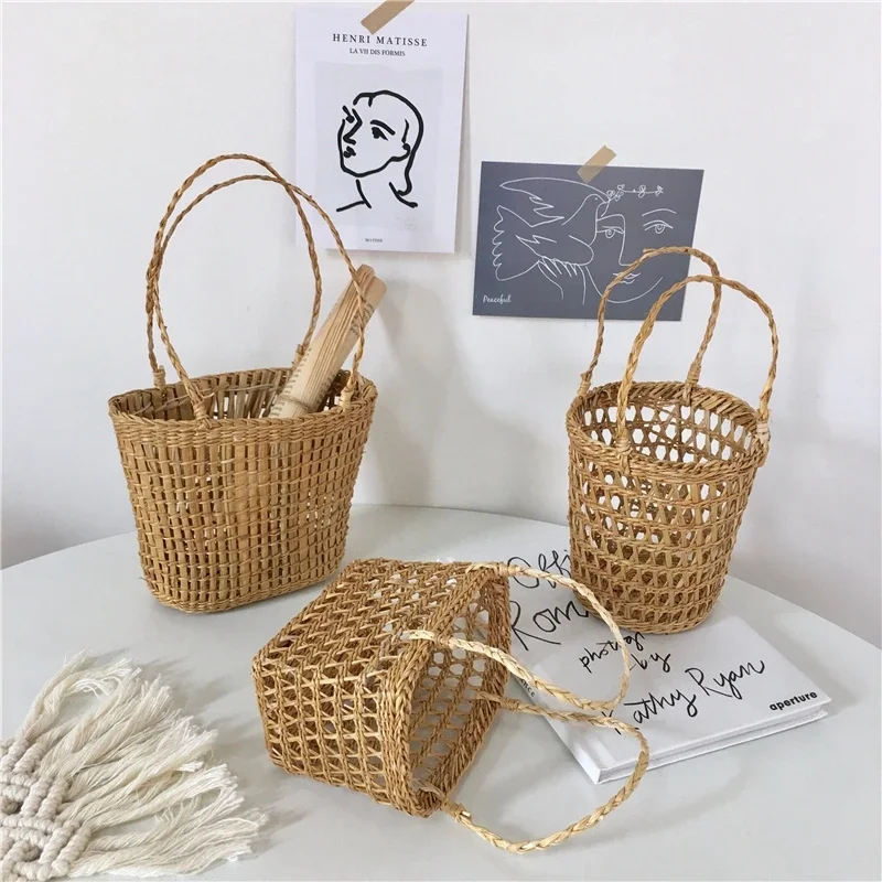

Mini Straw Woven Hanging Baskets Weaving Flower Picnic Basket Portable Storage Basket Food Organizer Handmade Rattan Basket Box