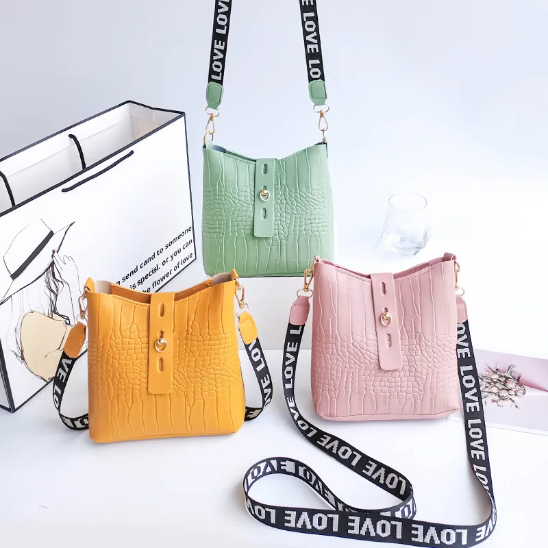 New Women Bucket Shoulder Bags Fashion Solid Color Handbags 2022 Retro Casual Messenger Bag Pu Leather Ladies Crossbody Bags