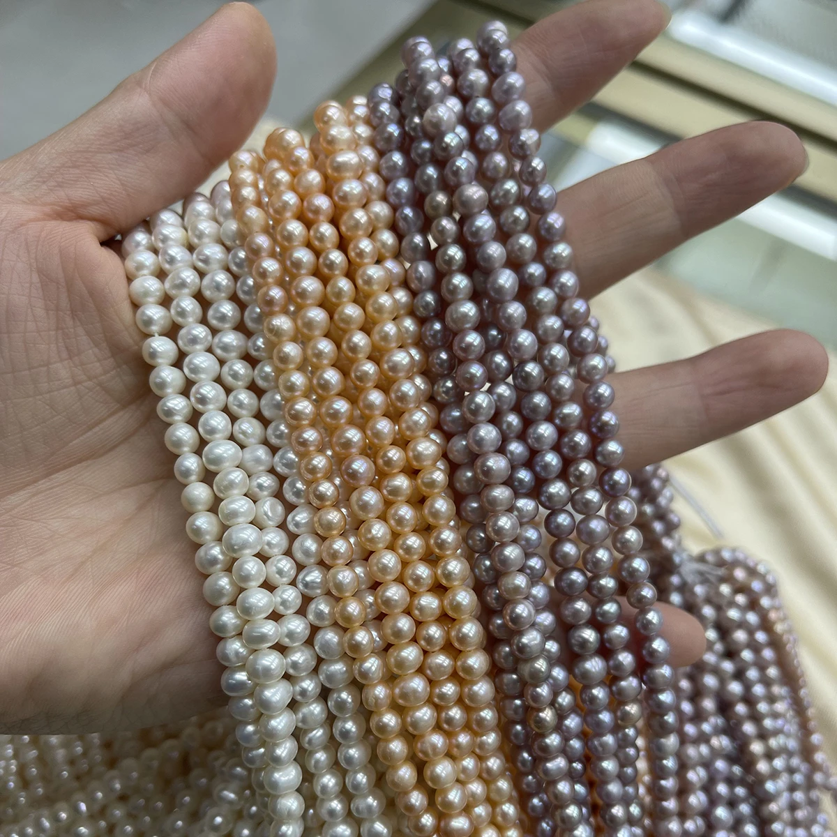 4-5mm Elegante Nahezu Runde Natürliche Süßwasserperlen Lose Perlen, Großhandel Schmuckzubehör für DIY Halsketten Armbänder – Detail 4