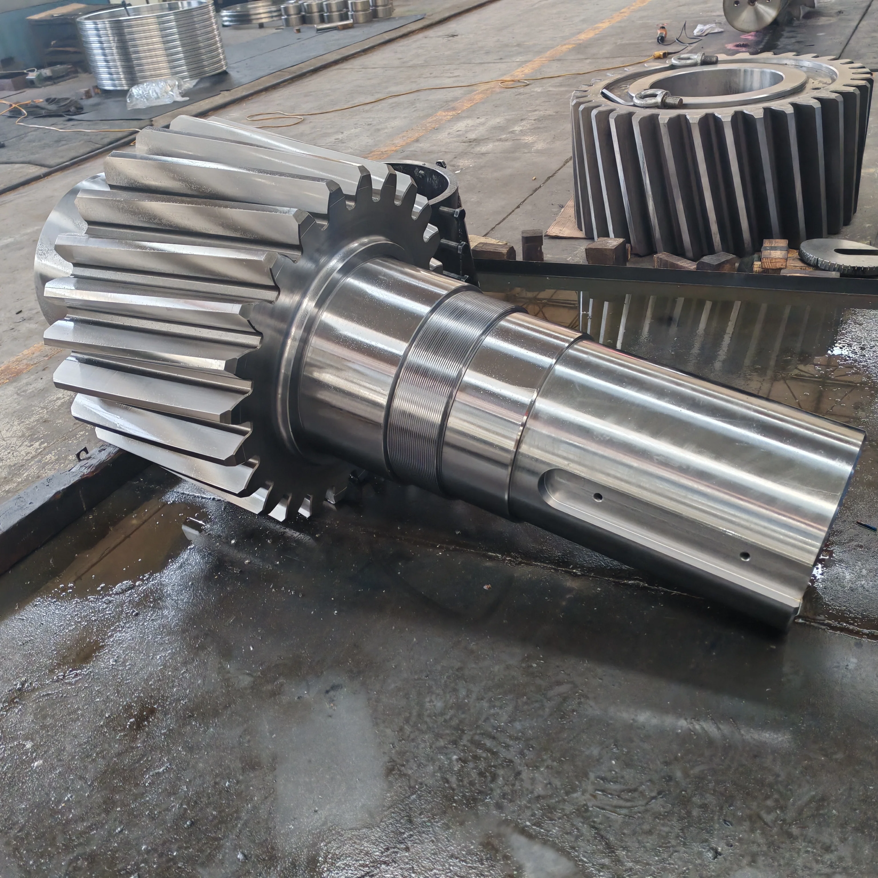 Gear Shaft Manufacturer - OEM Shafts for Construction Machinery, Agricultural Equipment and Drive Systems