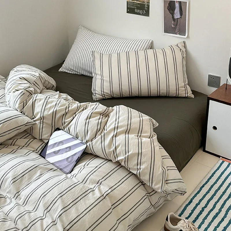 

Nordic Style Striped Cotton Bed 4Pcs Breathable Skin-Friendly Fitted Sheet Set Bedclothes Student Dormitory Three Piece Sets