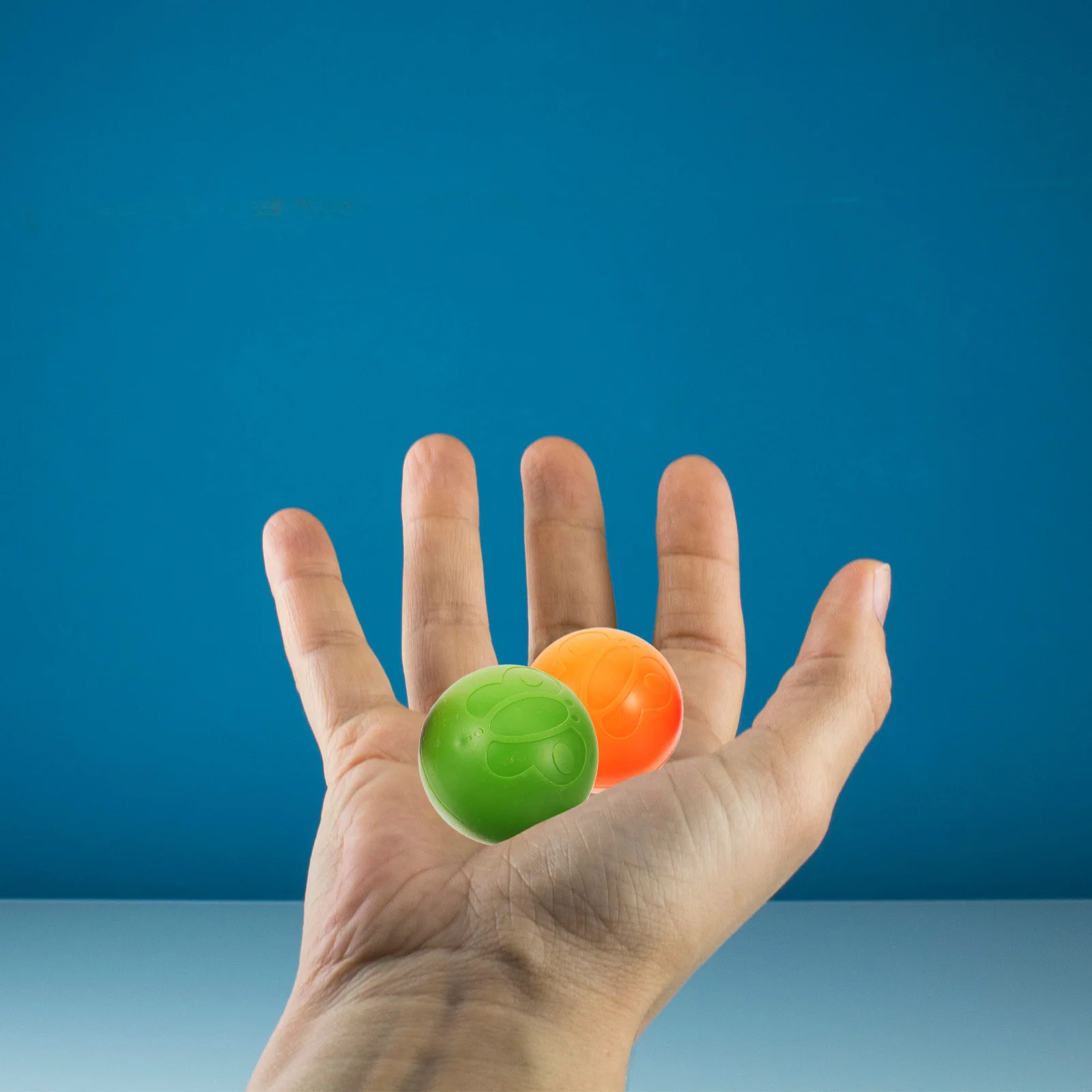 

4 Pcs Hand-grabbing The Ring Ball Baby Musical Instruments Colored Balls Toddler Shaking Toys Plastic Shaker