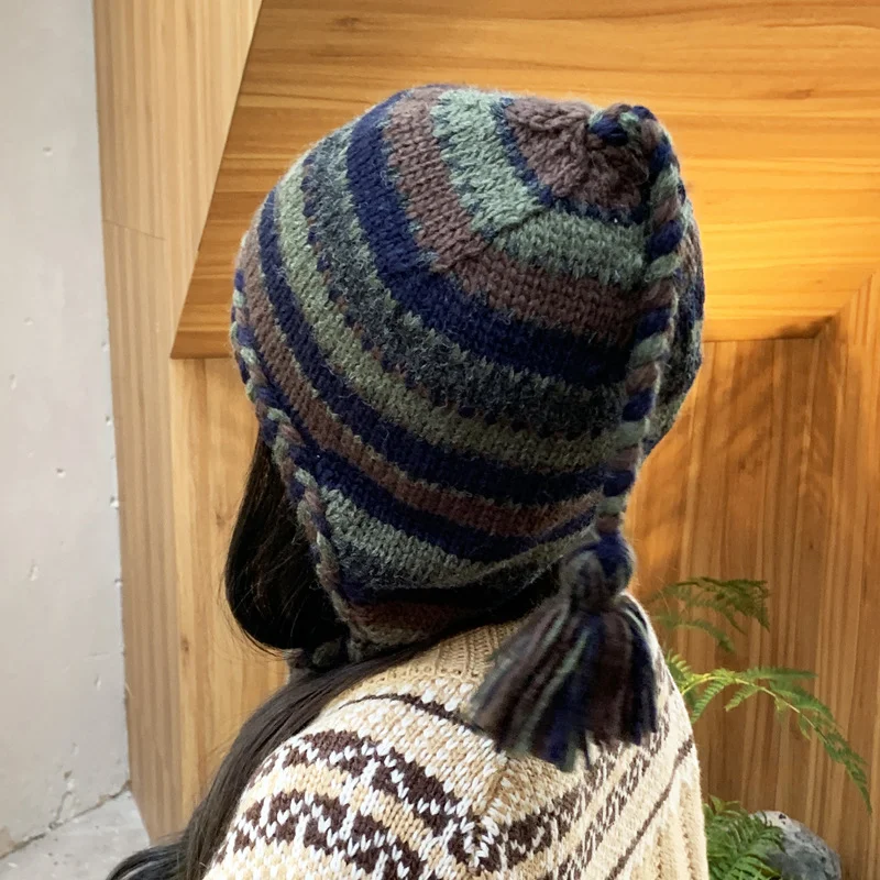Korean Mixed Color Handmade Knitted Pullover Hat for Men and Women Winter Outdoor Skiing Cycling Ear Protection Bomber Hats