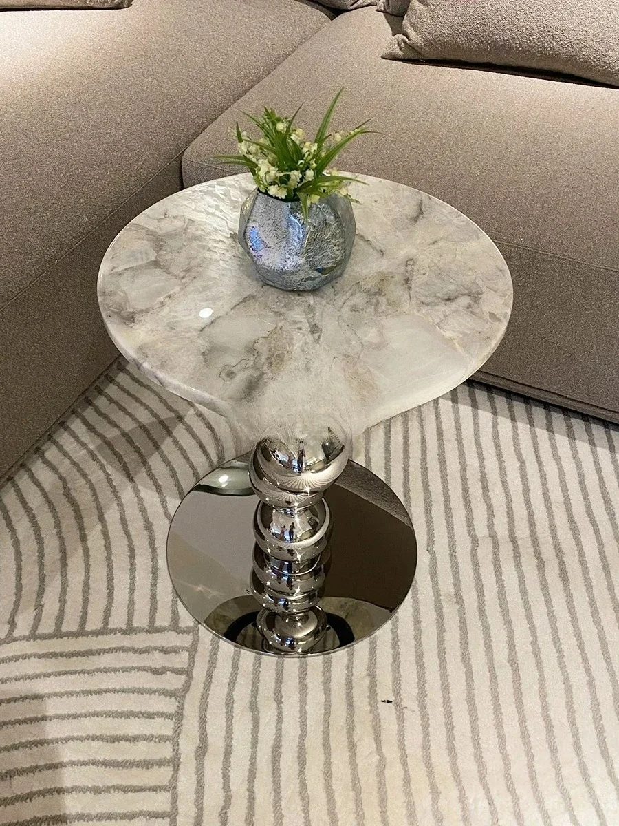 

ss CMминималистичный элитный круглый журнальный столик, дизайнерский светильник с краями дивана, роскошный угловой столик для гостиной