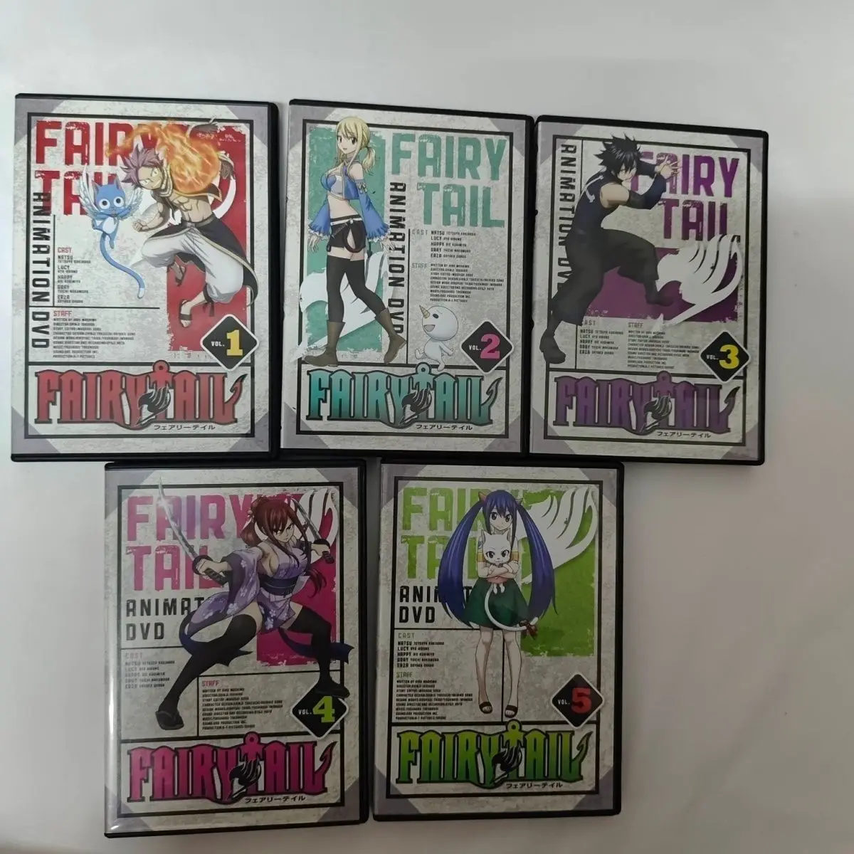 

Аниме Mashima Hiro FAIRY TAIL Lucy Heartfilia 1-5 Reel 5pcs DVD August Косплей Диск Японскийtitle Видео Прямое чтение DVD