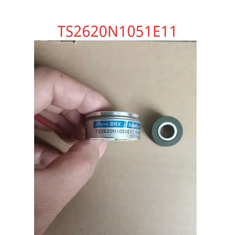 

TS2620N1051E11 Used encoder tested oK Functional normal