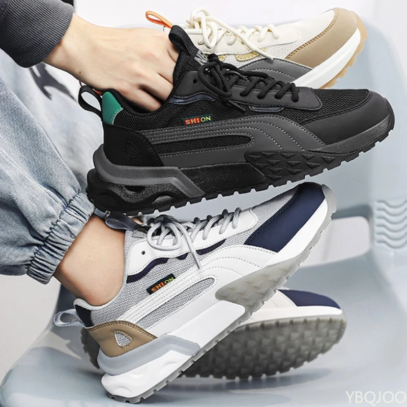 新しい春と秋のメンズメッシュカジュアル快適なスニーカー通気性のある軽量ランニングシューズファッショナブルな多用途メンズシューズ