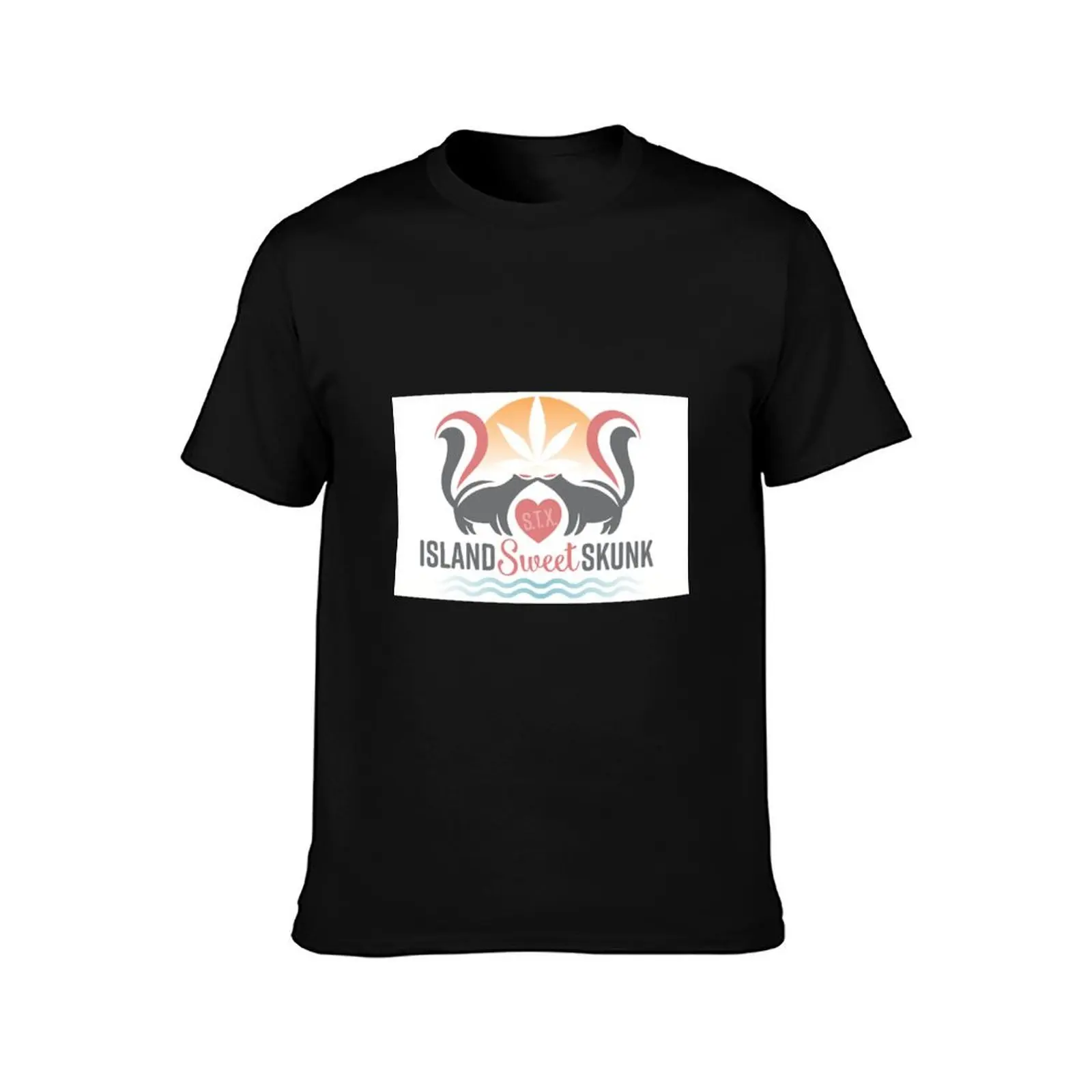Island Sweet Skunk T-Shirt Large Size Soft Cotton T-Shirt